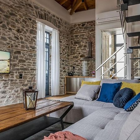 Pomegranate Suites Kavála ภายนอก รูปภาพ