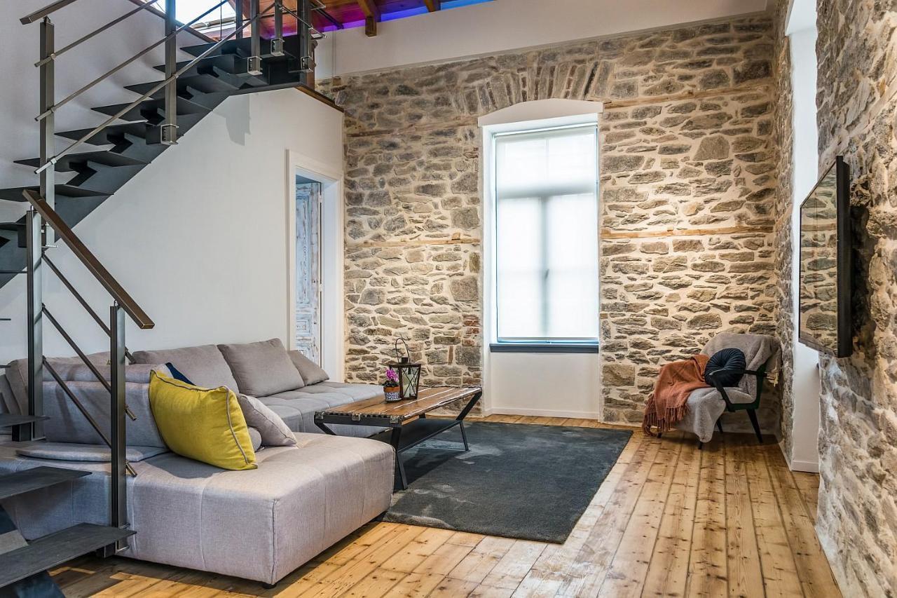 Pomegranate Suites Kavála ภายนอก รูปภาพ
