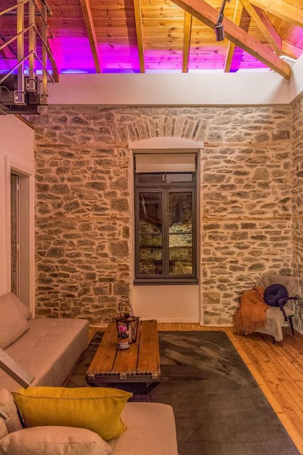 Pomegranate Suites Kavála ภายนอก รูปภาพ