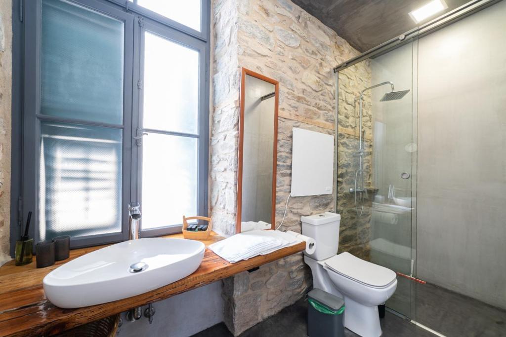Pomegranate Suites Kavála ภายนอก รูปภาพ
