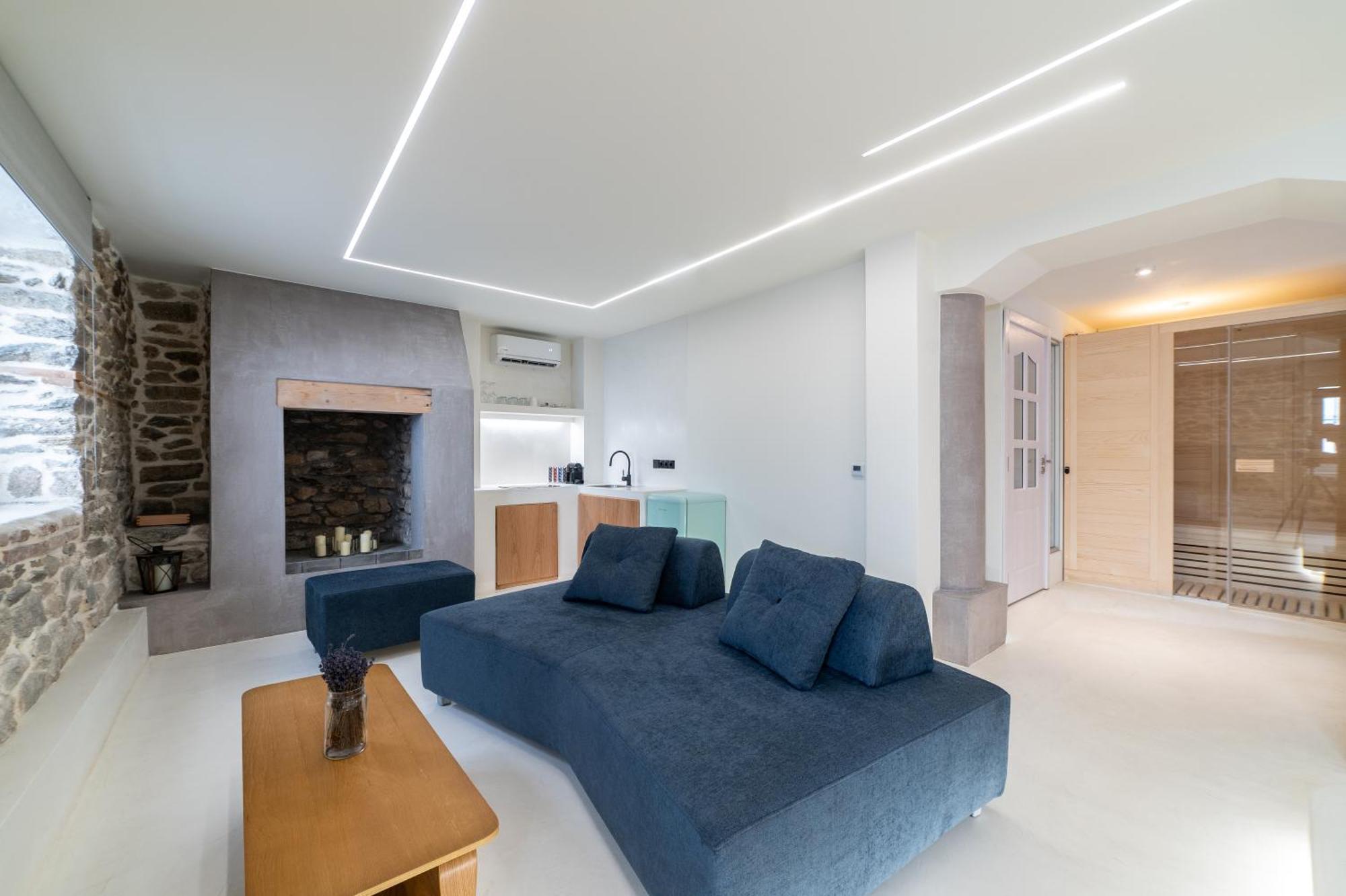 Pomegranate Suites Kavála ภายนอก รูปภาพ