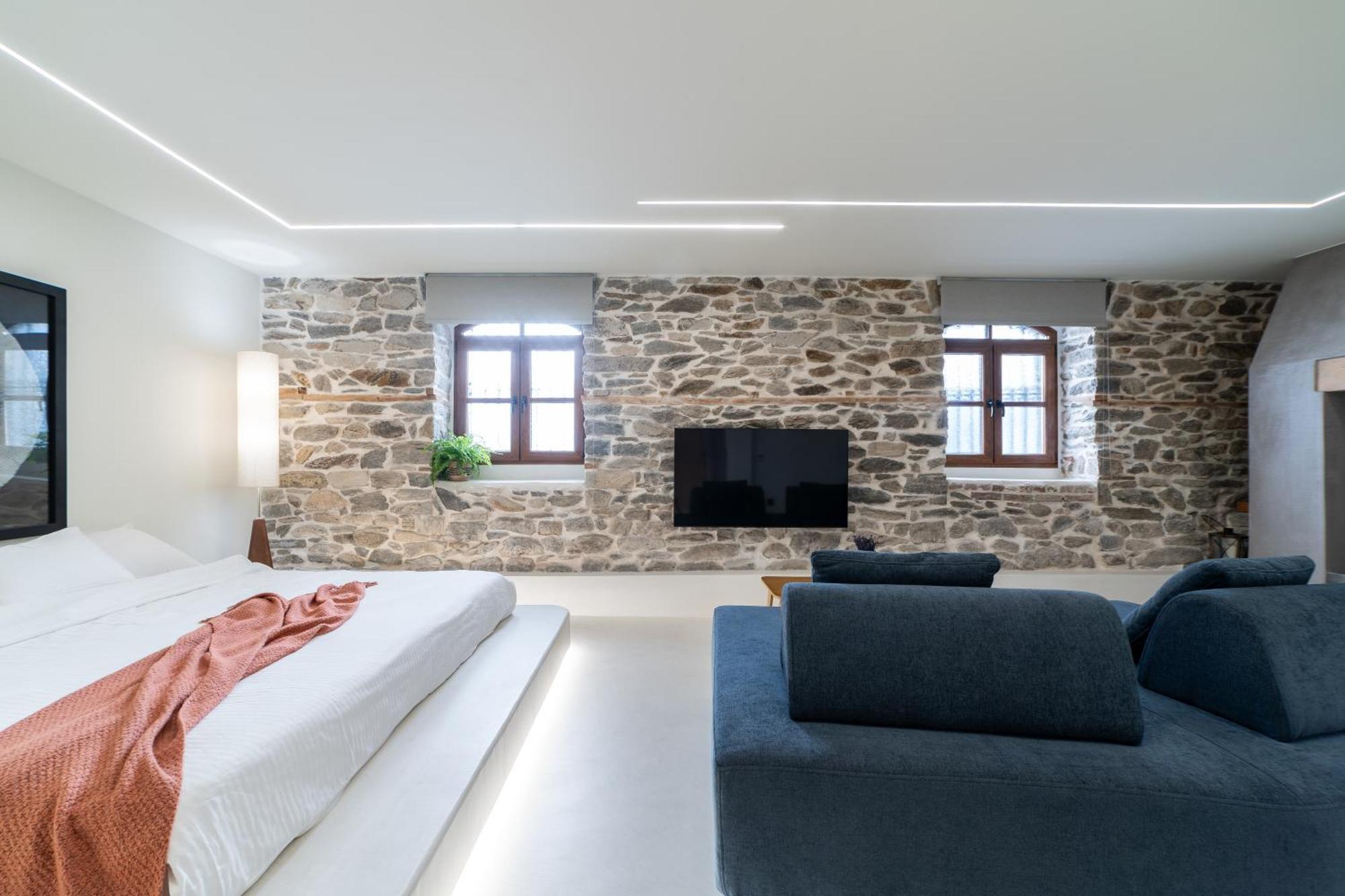 Pomegranate Suites Kavála ภายนอก รูปภาพ