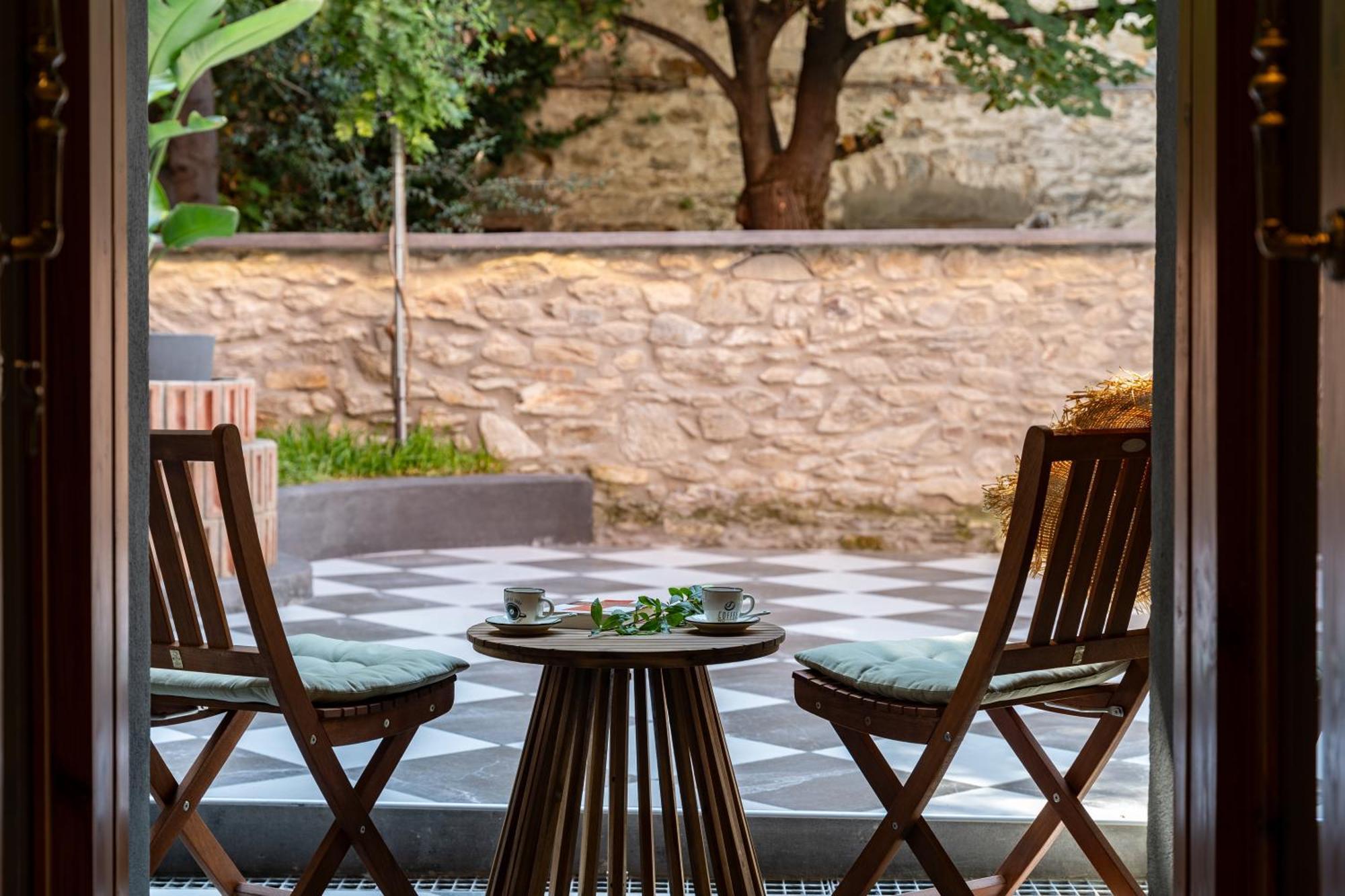 Pomegranate Suites Kavála ภายนอก รูปภาพ